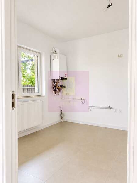Casa tip duplex,  curte libera 250mp, Mogosoaia