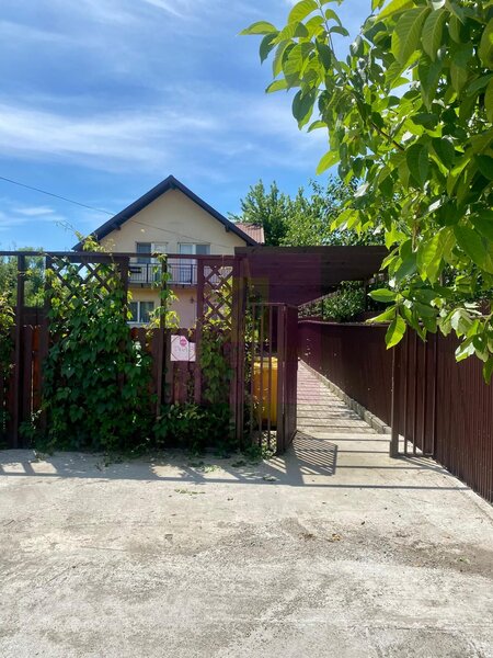 Casa tip duplex,  curte libera 250mp, Mogosoaia